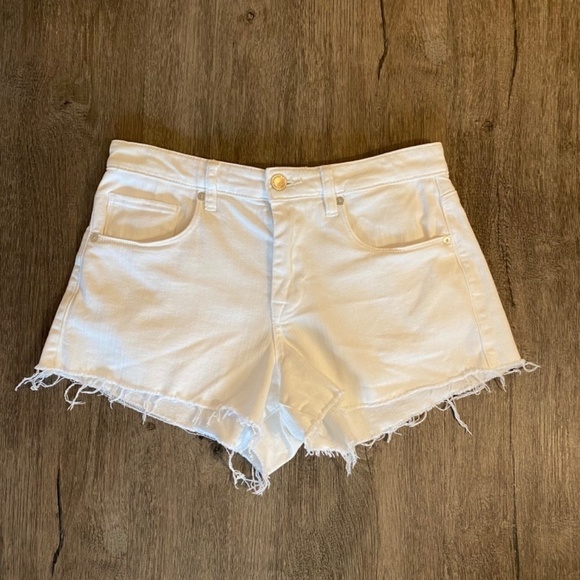 BLANK NYC Shorts Size 26 (The Barrow) Vintage High-Rise White Denim - Picture 10 of 11